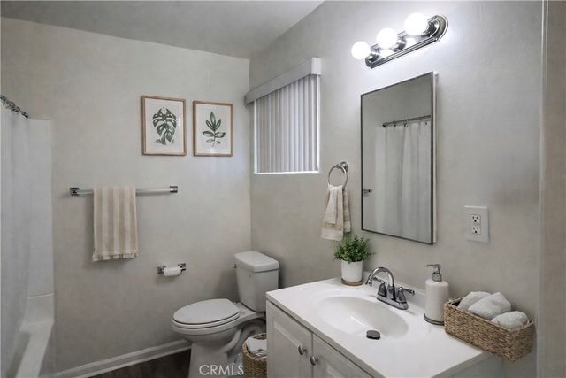 12425 Harris 1, Lynwood, CA 90262