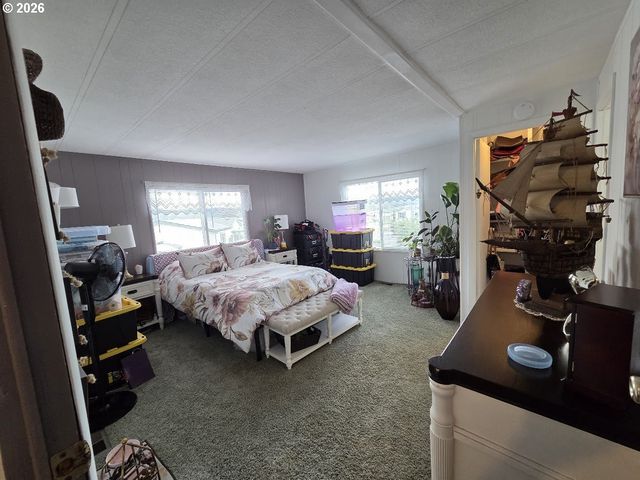 508 SHADOW RANCH Ln, Roseburg, OR 97470