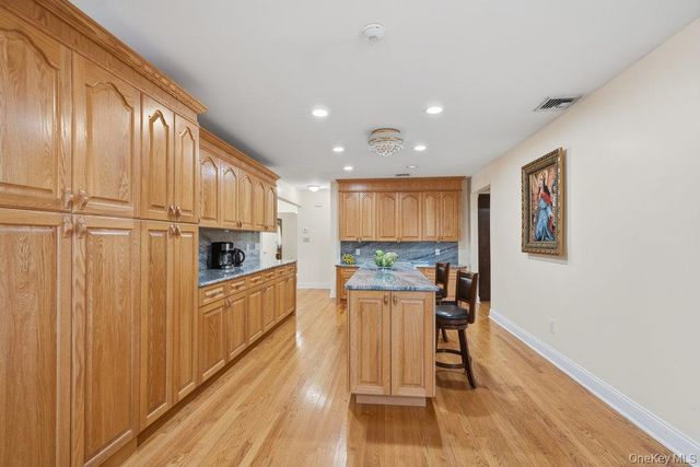 72 Lake End Road, Merrick, NY 11566