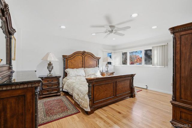 72 Lake End Road, Merrick, NY 11566