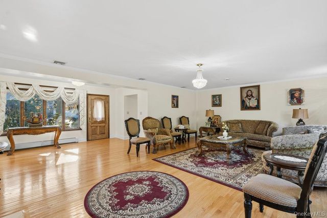 72 Lake End Road, Merrick, NY 11566