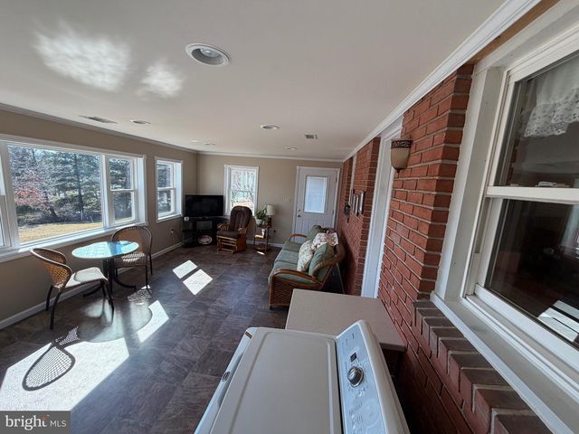 413 RIDGE AVENUE, Waynesboro, PA 17268