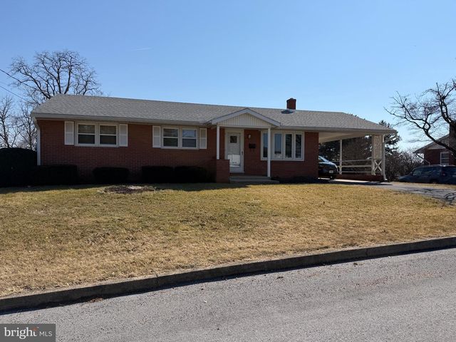 413 RIDGE AVENUE, Waynesboro, PA 17268