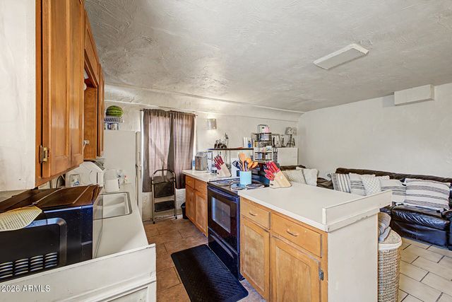 85 N MORRISON Avenue, Casa Grande, AZ 85122