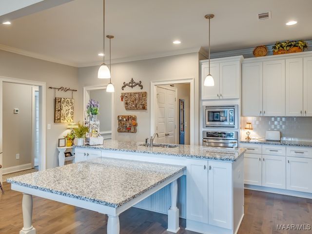 37 Setter Trail, Pike Road, AL 36064