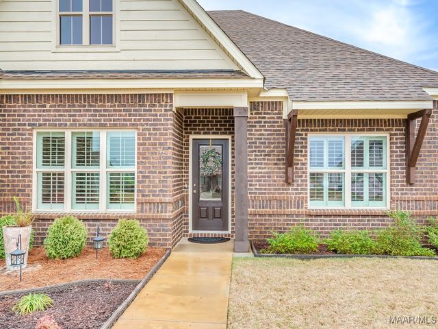 37 Setter Trail, Pike Road, AL 36064