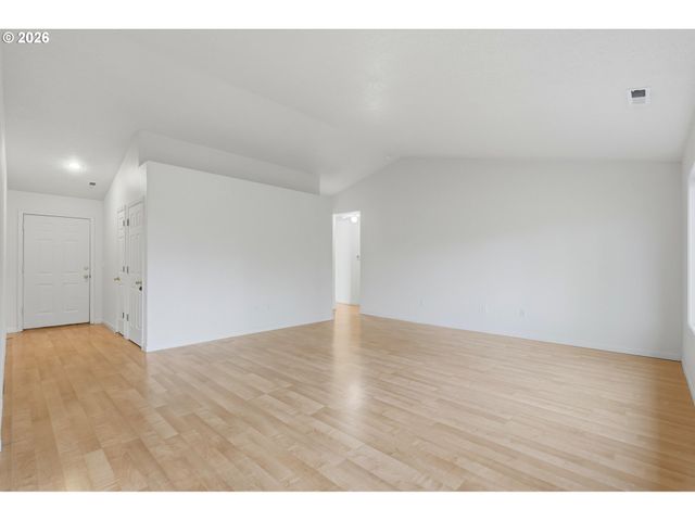 112 MELLINGER Pl, Dayton, OR 97114