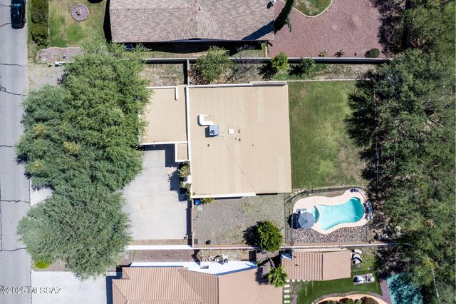 1911 W Meadow Hills Drive, Nogales, AZ 85621