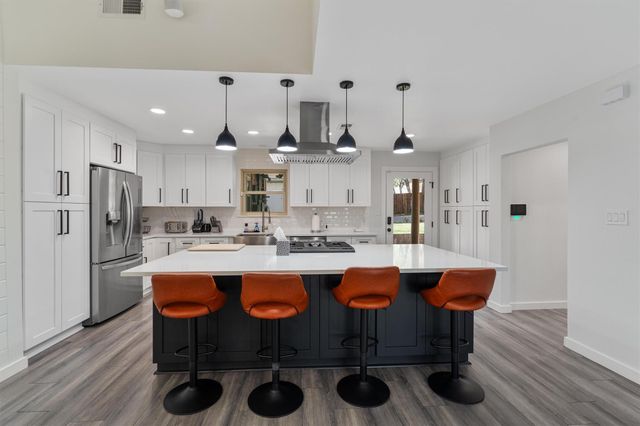 1619 Lupine LN, Austin, TX 78741