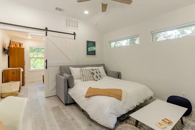 1619 Lupine LN, Austin, TX 78741