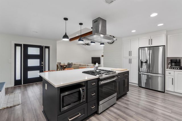 1619 Lupine LN, Austin, TX 78741