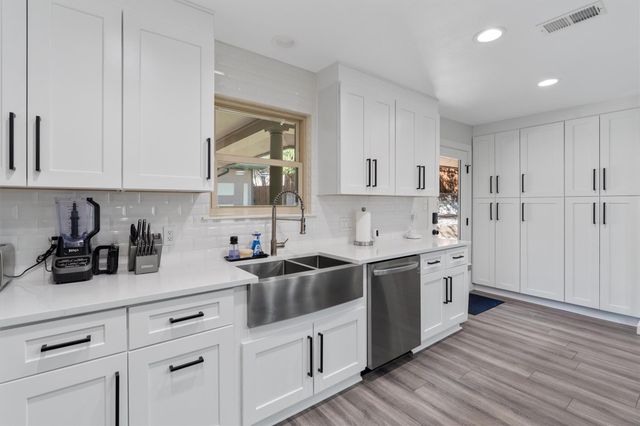 1619 Lupine LN, Austin, TX 78741