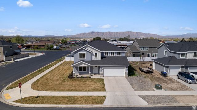 215 N 250 E, Salem, UT 84653