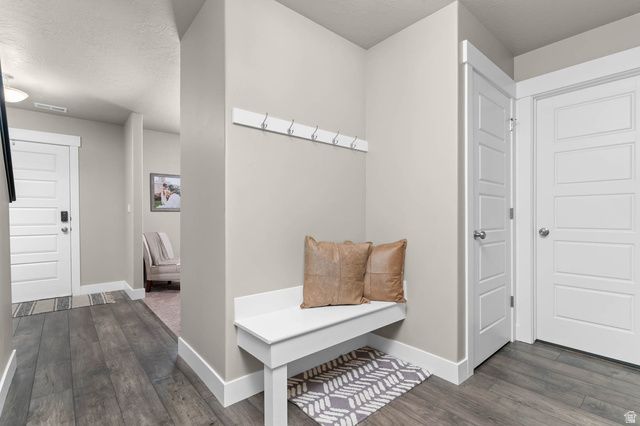 215 N 250 E, Salem, UT 84653