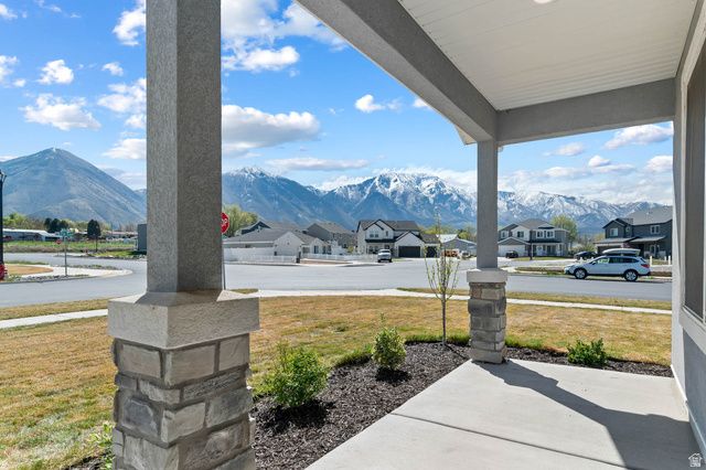 215 N 250 E, Salem, UT 84653