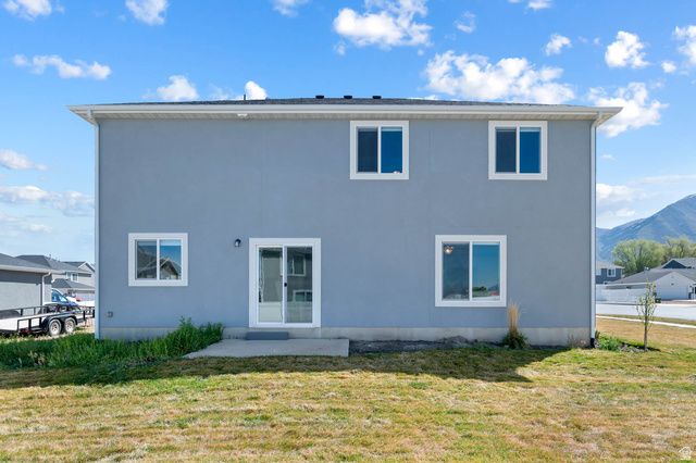 215 N 250 E, Salem, UT 84653