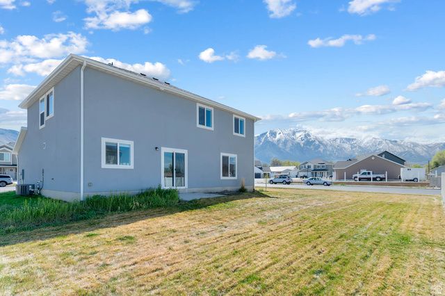 215 N 250 E, Salem, UT 84653