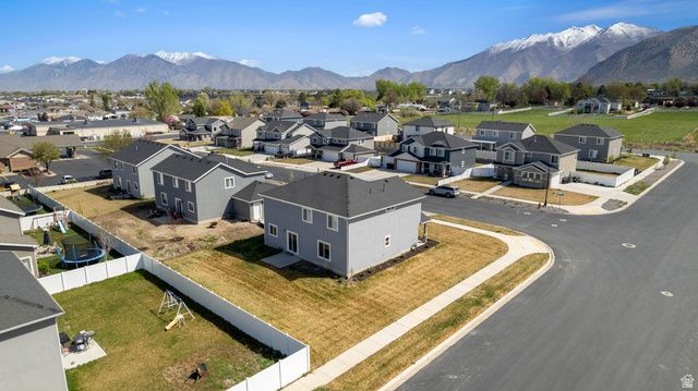 215 N 250 E, Salem, UT 84653