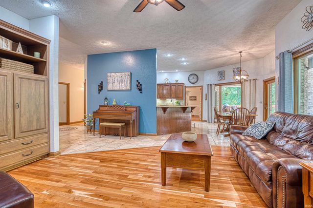 1244 Hunter Boulevard, Boonville, IN 47601