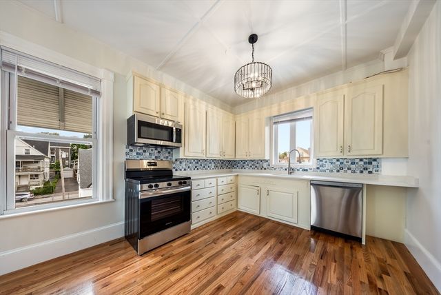 180 Jackson St C, Lawrence, MA 01841