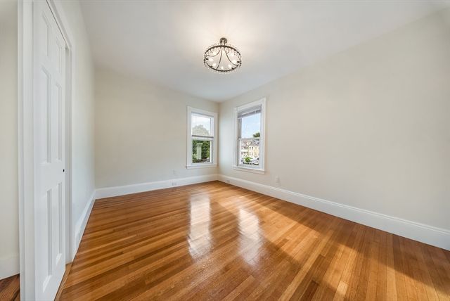 180 Jackson St C, Lawrence, MA 01841