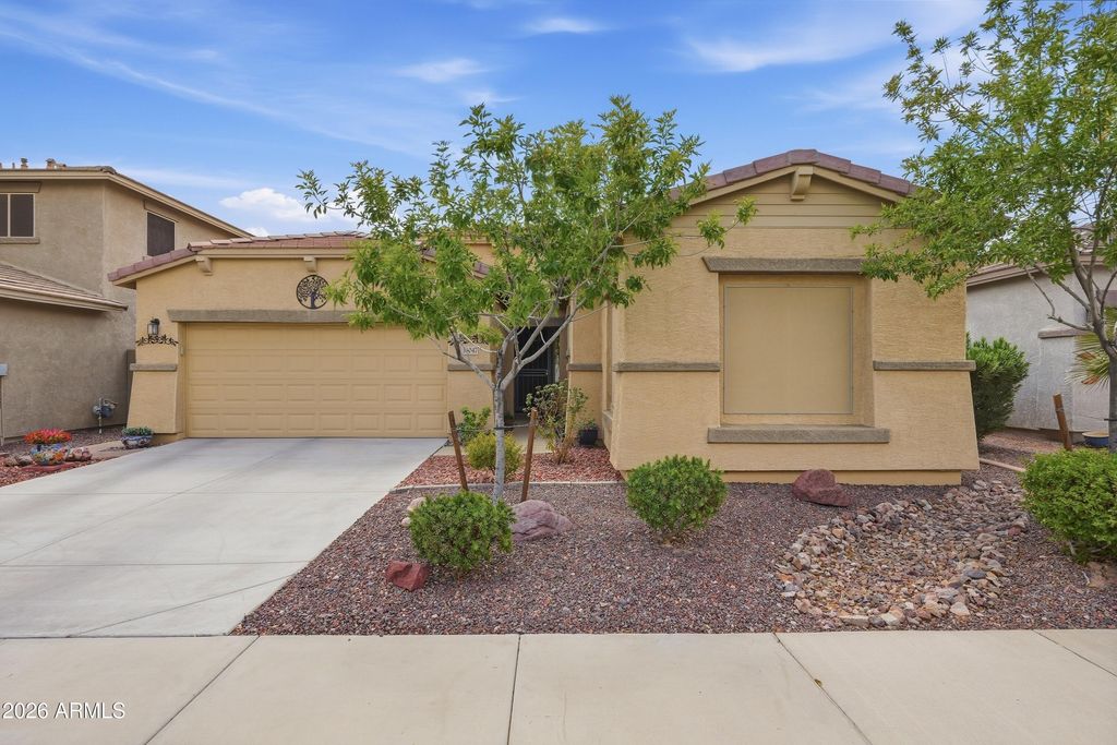 18047 W Statler Street, Surprise, AZ 85388 — exterior