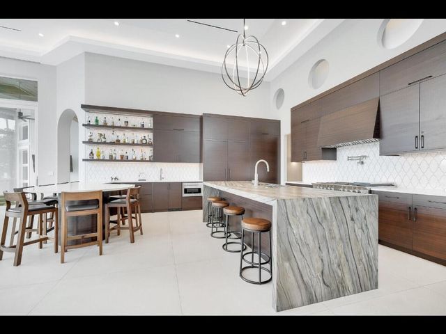 12990 Marsh Landing, Palm Beach Gardens, FL 33418