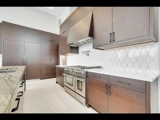 12990 Marsh Landing, Palm Beach Gardens, FL 33418