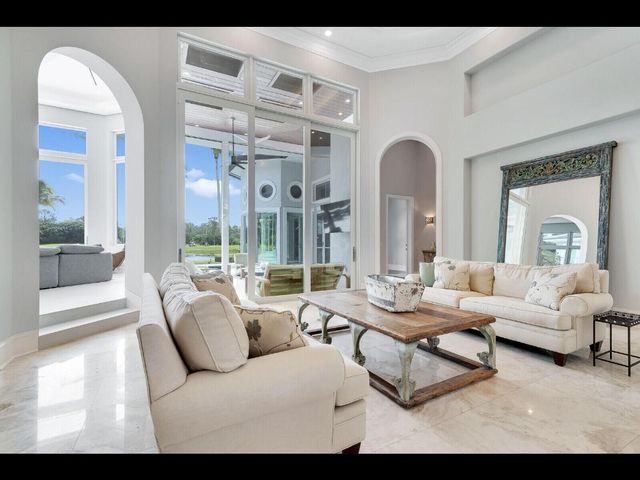12990 Marsh Landing, Palm Beach Gardens, FL 33418