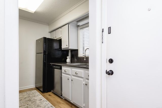 1401 N Pierce St Apt 21, Little Rock, AR 72207