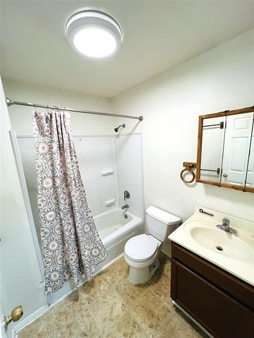 3481-3489 S Summerton Road, Mount Pleasant, MI 48858