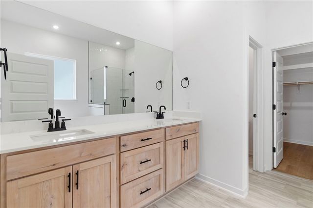 1883 E Fiji Street, Fayetteville, AR 72701