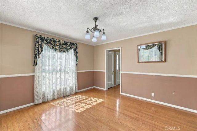 4045 Chapman, Riverside, CA 92506