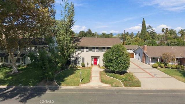 4045 Chapman, Riverside, CA 92506