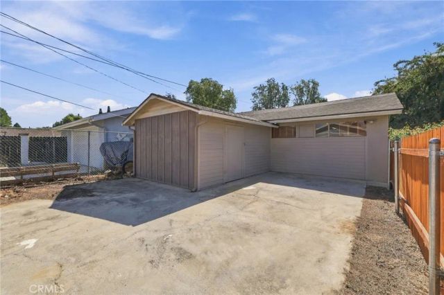 4045 Chapman, Riverside, CA 92506