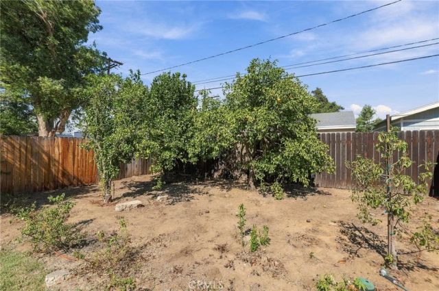 4045 Chapman, Riverside, CA 92506
