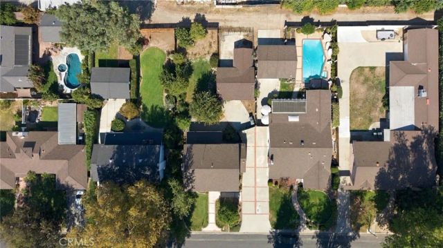 4045 Chapman, Riverside, CA 92506