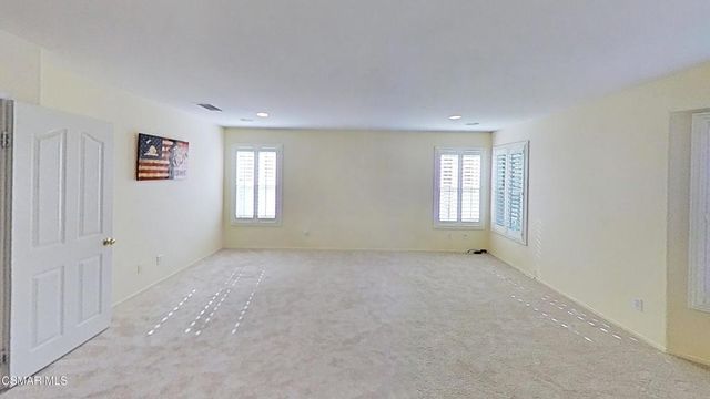 225 Galway Lane, Simi Valley, CA 93065