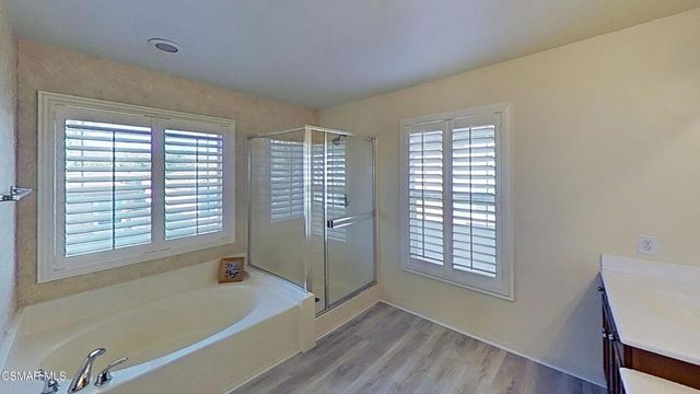 225 Galway Lane, Simi Valley, CA 93065