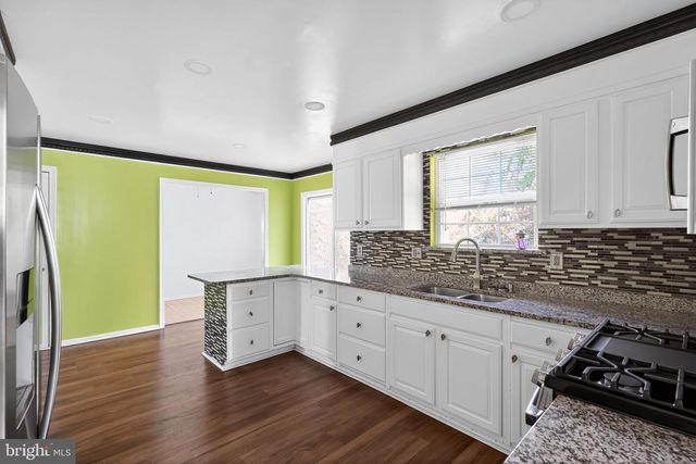 237 SHETLAND DR, New Castle, DE 19720