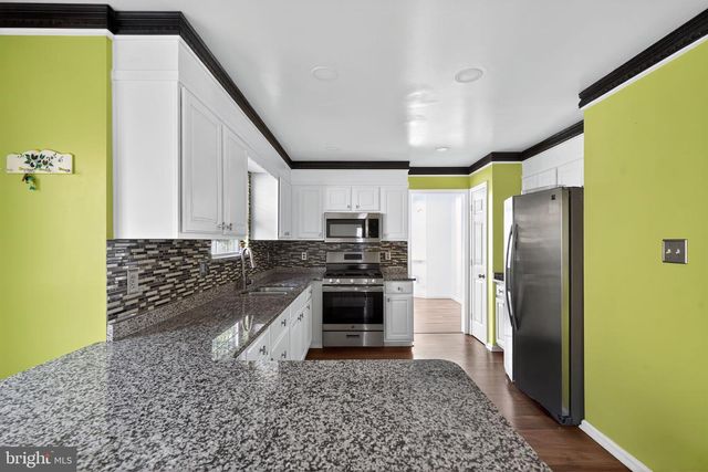 237 SHETLAND DR, New Castle, DE 19720