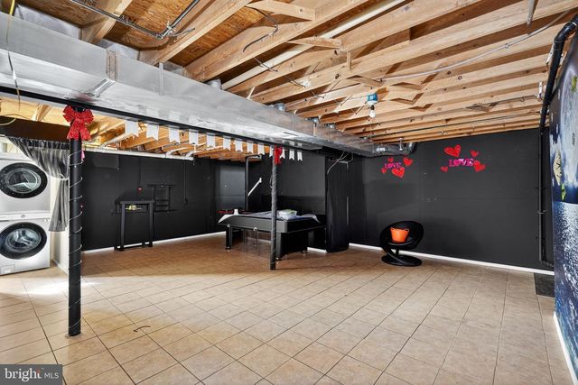 237 SHETLAND DR, New Castle, DE 19720