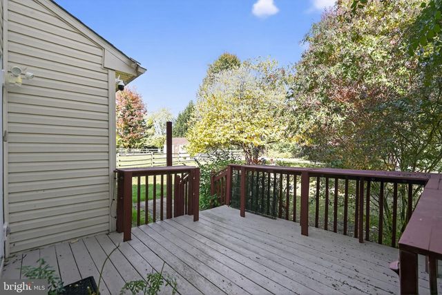 237 SHETLAND DR, New Castle, DE 19720