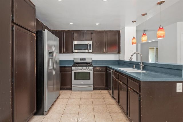 10424 2nd st, Santee, CA 92071