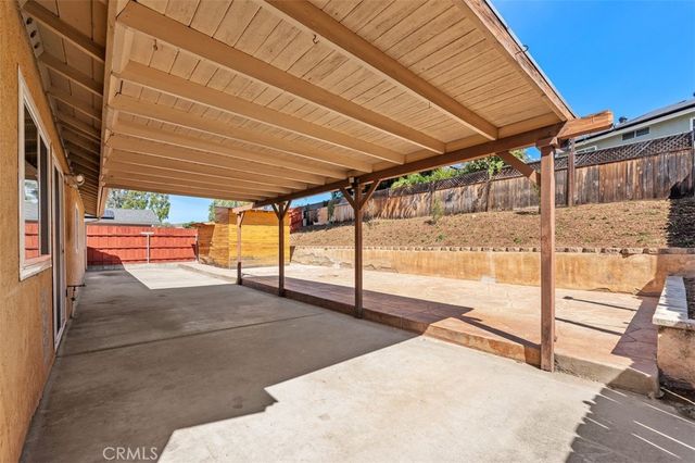 10424 2nd st, Santee, CA 92071