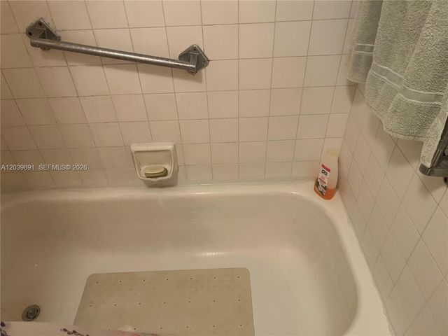 1100 SW 128th Ter 204U, Pembroke Pines, FL 33027