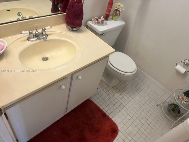 1100 SW 128th Ter 204U, Pembroke Pines, FL 33027