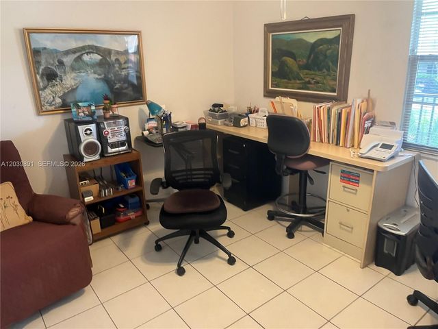 1100 SW 128th Ter 204U, Pembroke Pines, FL 33027