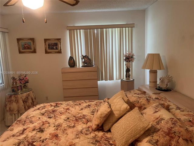 1100 SW 128th Ter 204U, Pembroke Pines, FL 33027