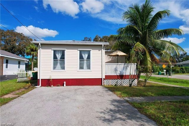 3117 Areca AVE, Naples, FL 34112